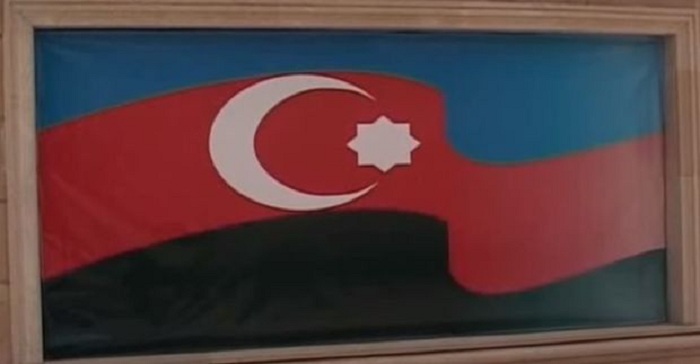 Bakı məktəbində bayrağımıza qarşı hörmətsizlik - VİDEO
